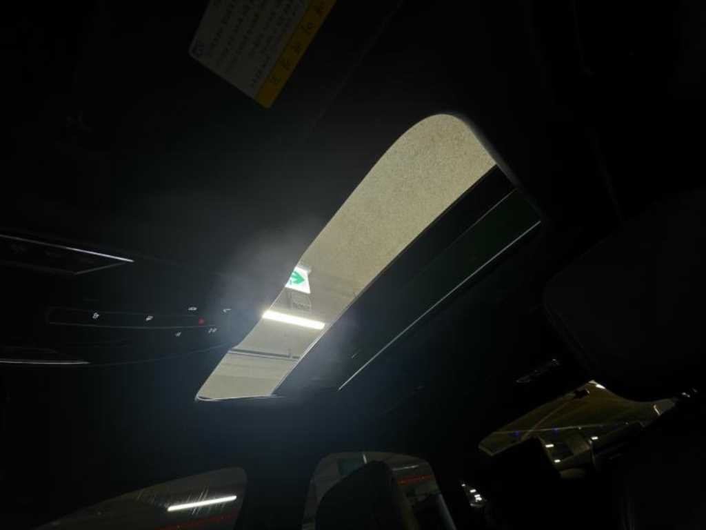 아우디 A8 A8 (D5) 55 TFSI 콰트로 LWB 이미지 16