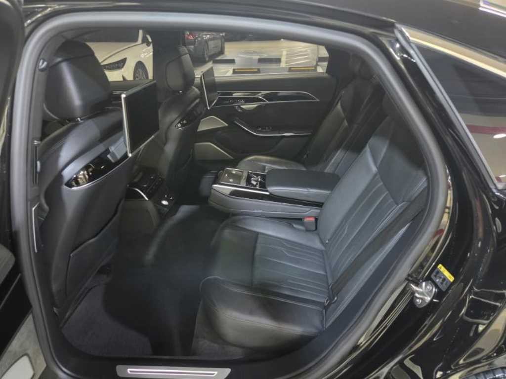 아우디 A8 A8 (D5) 55 TFSI 콰트로 LWB 이미지 7