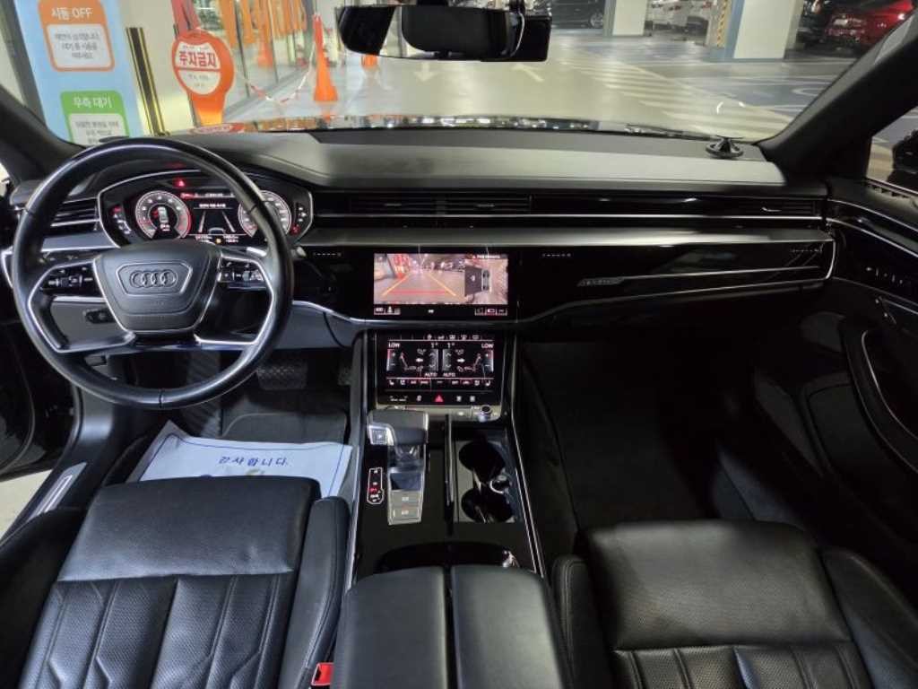 아우디 A8 A8 (D5) 55 TFSI 콰트로 LWB 이미지 8