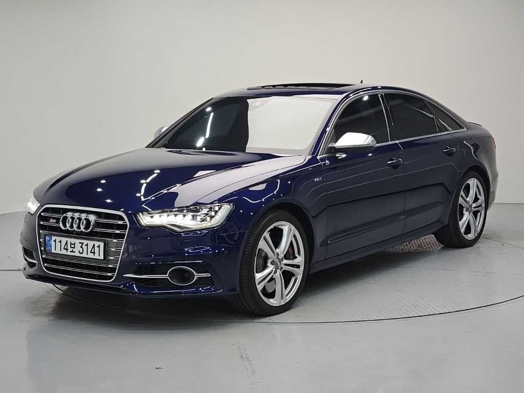 아우디 S6 4.0 TFSI 콰트로 이미지 1