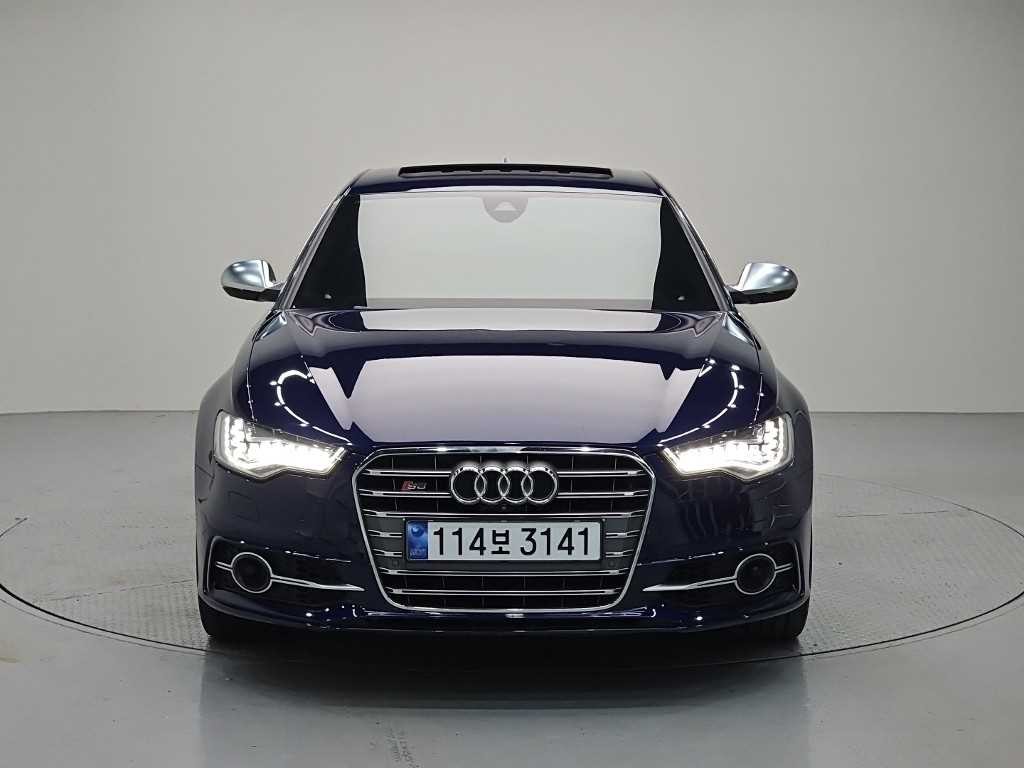 아우디 S6 4.0 TFSI 콰트로 이미지 2