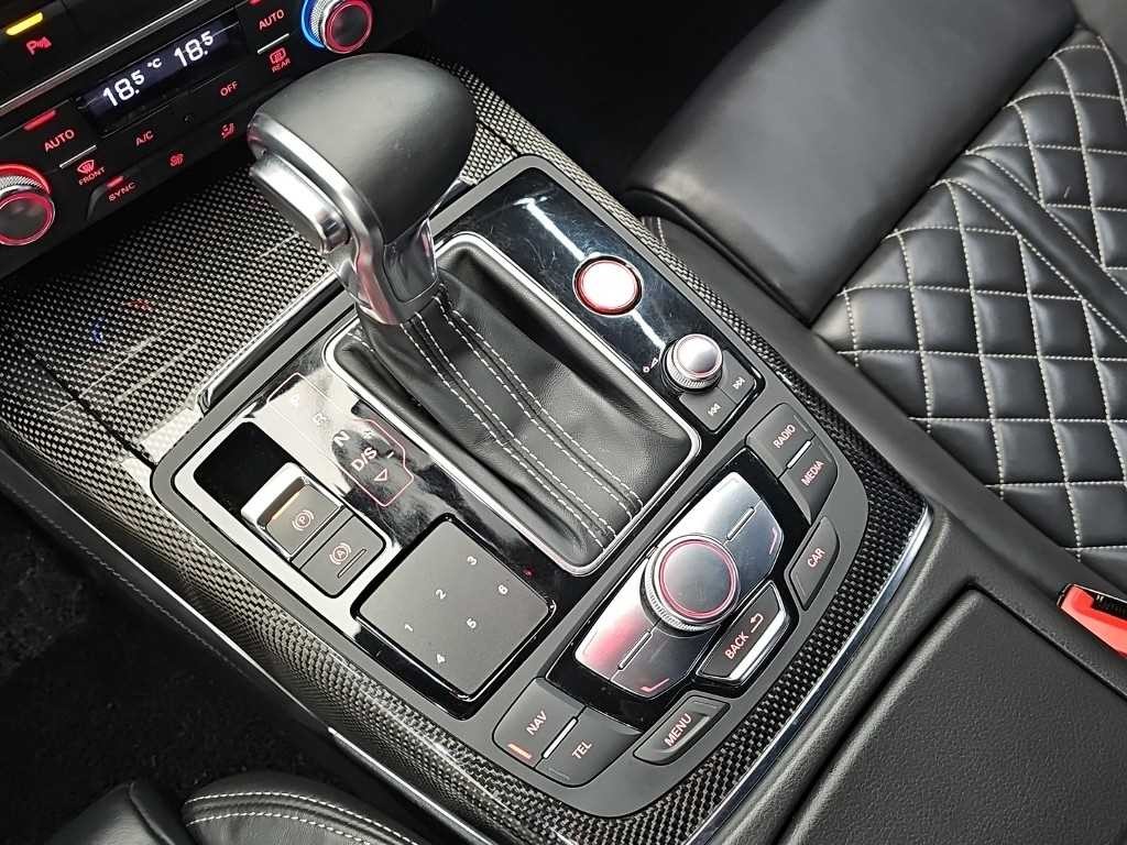 아우디 S6 4.0 TFSI 콰트로 이미지 8