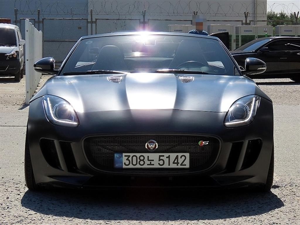 재규어 F-TYPE 3.0 S 컨버터블 이미지 1