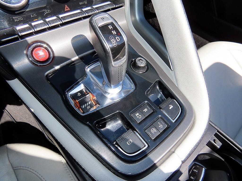 재규어 F-TYPE 3.0 S 컨버터블 이미지 13