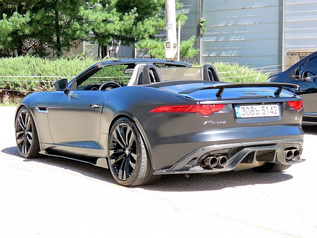 재규어 F-TYPE 3.0 S 컨버터블 이미지 3