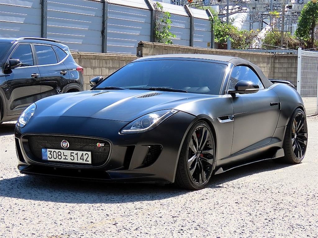 재규어 F-TYPE 3.0 S 컨버터블 이미지 6
