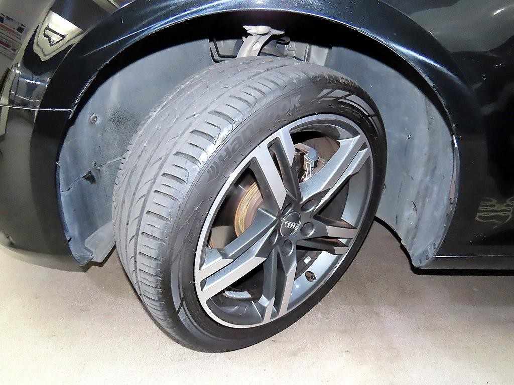 아우디 A4 A4 (B9) 40 TFSI 프리미엄 이미지 19