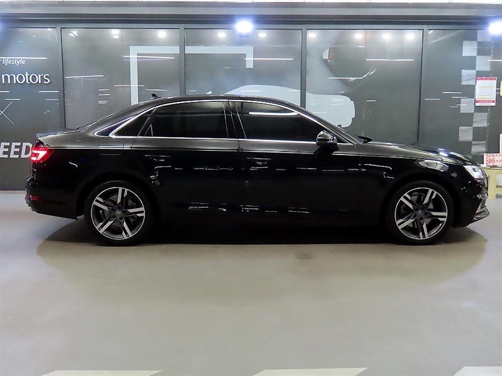 아우디 A4 A4 (B9) 40 TFSI 프리미엄 이미지 3
