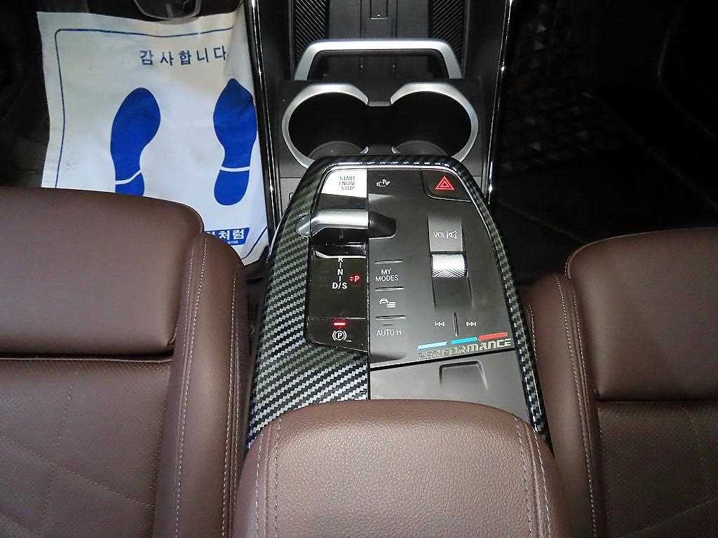 BMW X1 X1 (U11) sDrive 20i M 스포츠 이미지 12