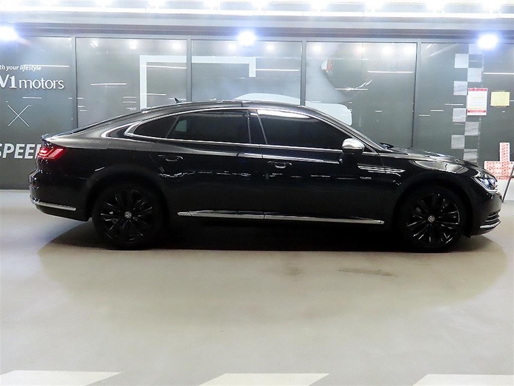 폭스바겐 아테온 2.0 TDI 엘레강스 프레스티지 이미지 3