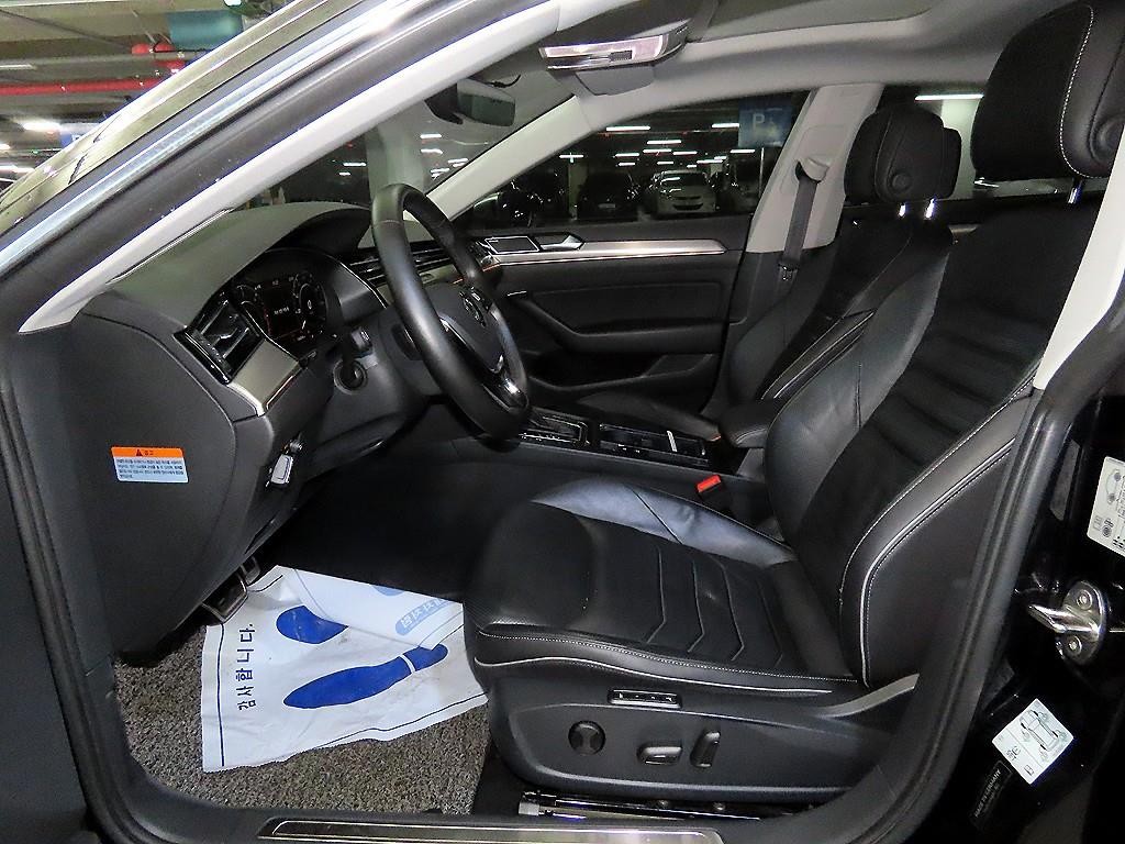 폭스바겐 아테온 2.0 TDI 엘레강스 프레스티지 이미지 6