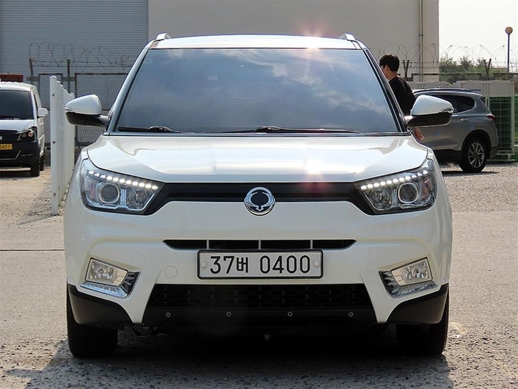 KG모빌리티(쌍용) 티볼리 가솔린 2WD 1.6 VX 이미지 1