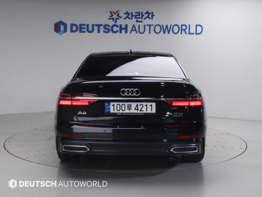 아우디 A6 A6 (C8) 45 TFSI 콰트로 프리미엄 이미지 4