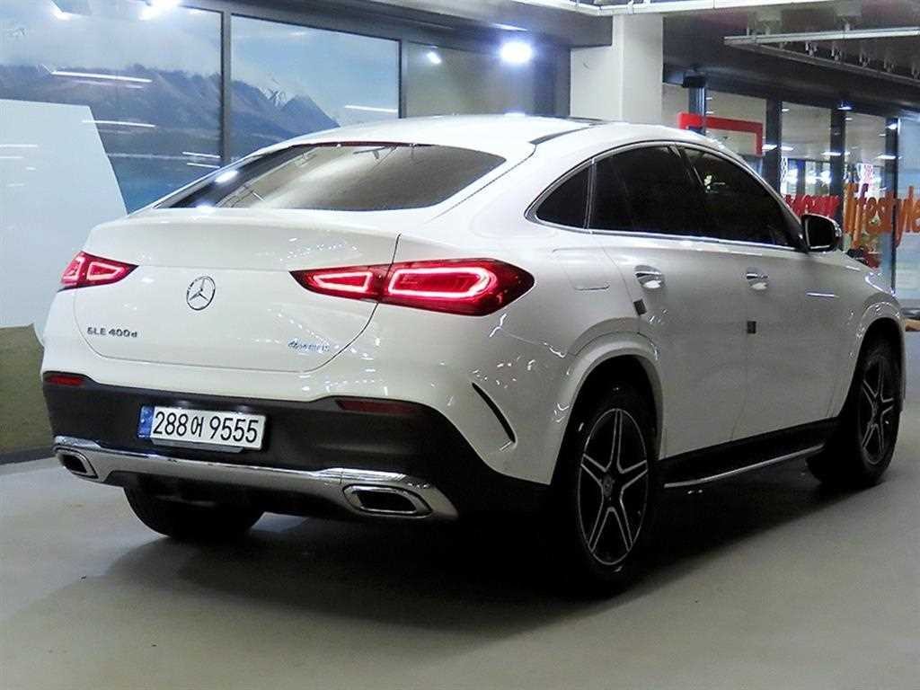 벤츠 GLE 클래스 GLE 클래스 W167 GLE 400d 4MATIC 쿠페 이미지 4