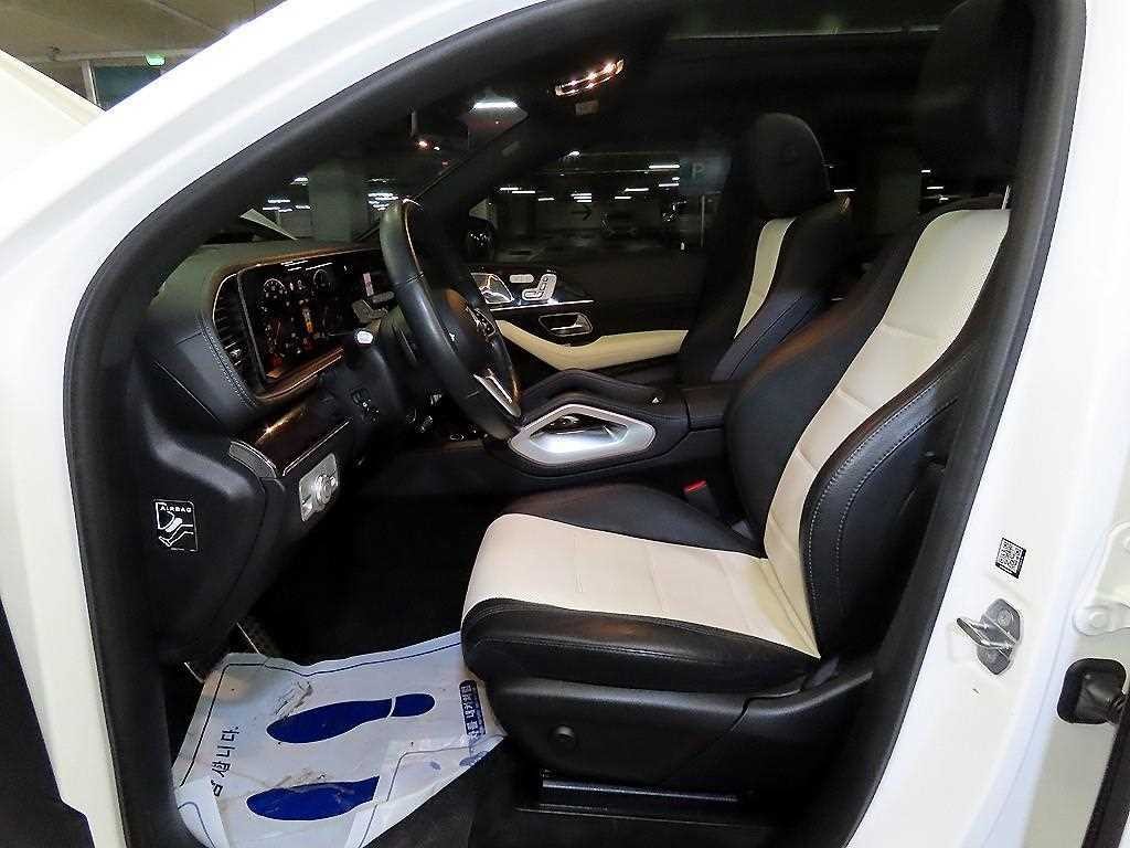 벤츠 GLE 클래스 GLE 클래스 W167 GLE 400d 4MATIC 쿠페 이미지 6