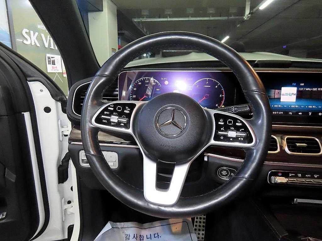 벤츠 GLE 클래스 GLE 클래스 W167 GLE 400d 4MATIC 쿠페 이미지 8