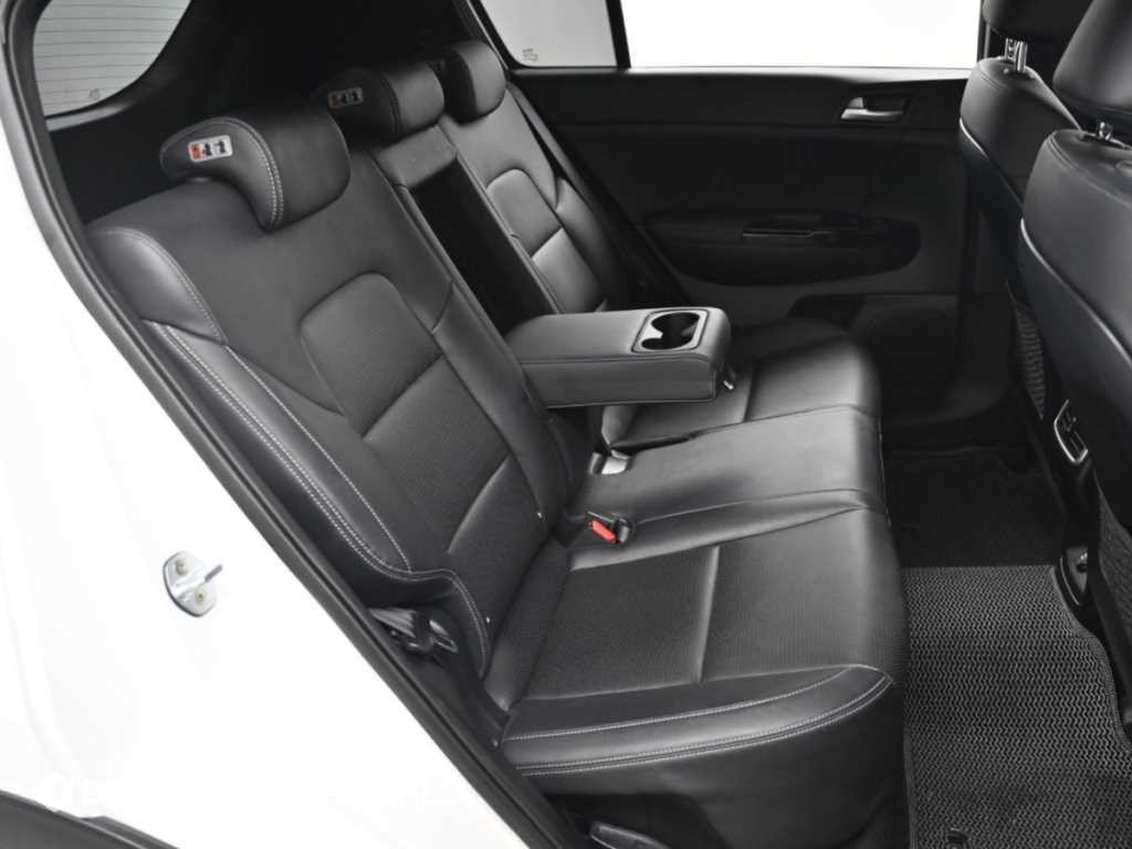기아 스포티지 스포티지 더 볼드 2.0 가솔린 2WD 인텔리전트 이미지 12
