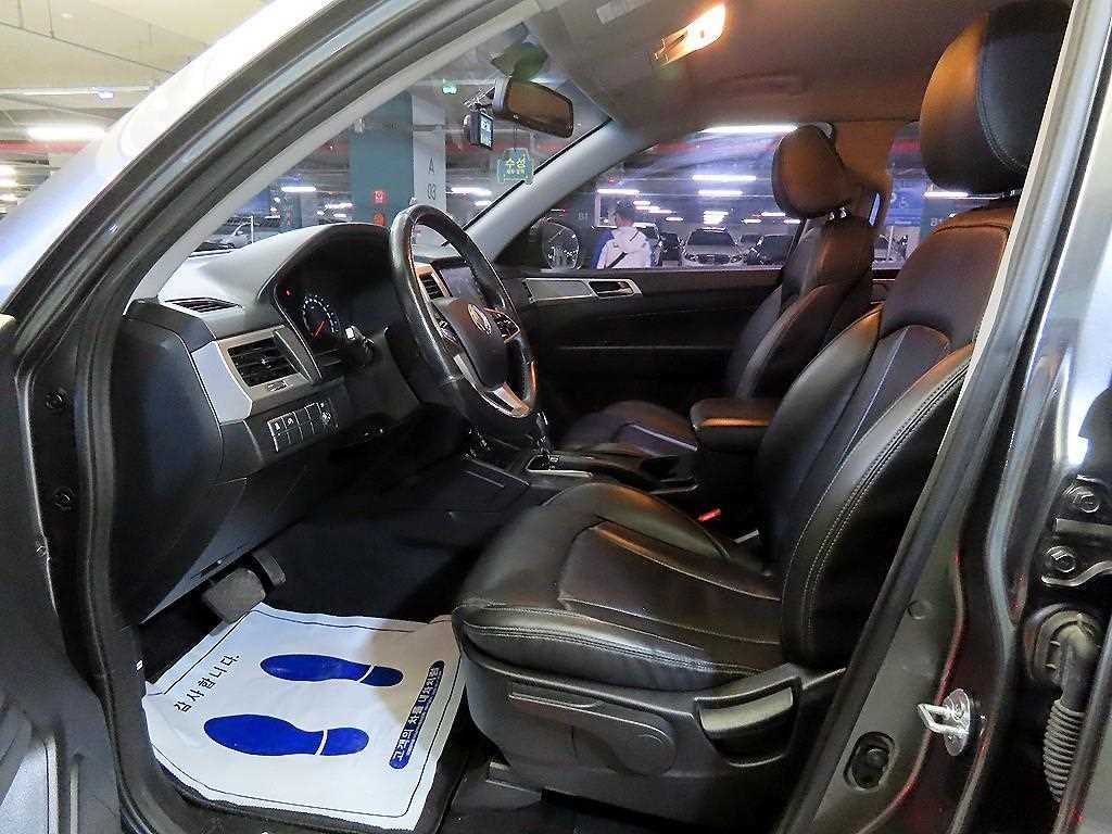 KG모빌리티(쌍용) 렉스턴 렉스턴 스포츠 2WD 디젤 2.2 어드벤처 이미지 6