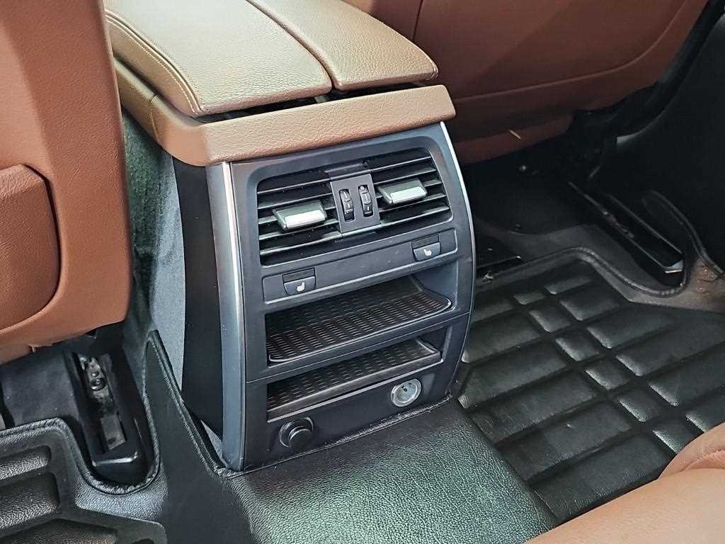 BMW 그란투리스모 5시리즈 GT (F07) GT 30d 이미지 12