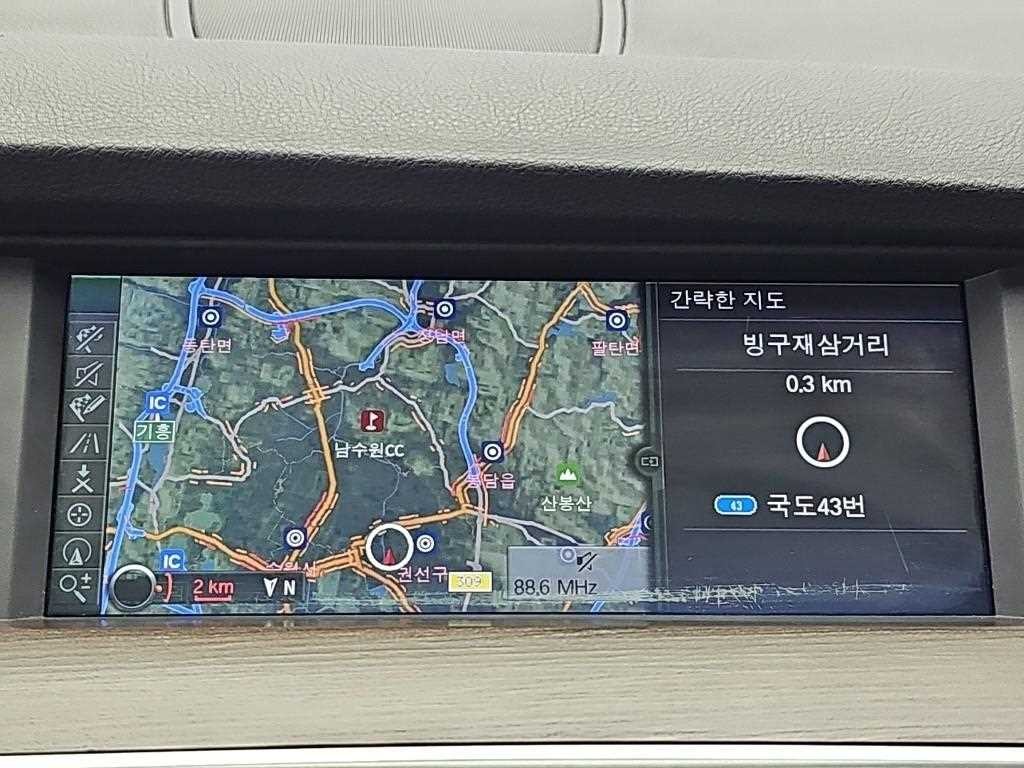 BMW 그란투리스모 5시리즈 GT (F07) GT 30d 이미지 14