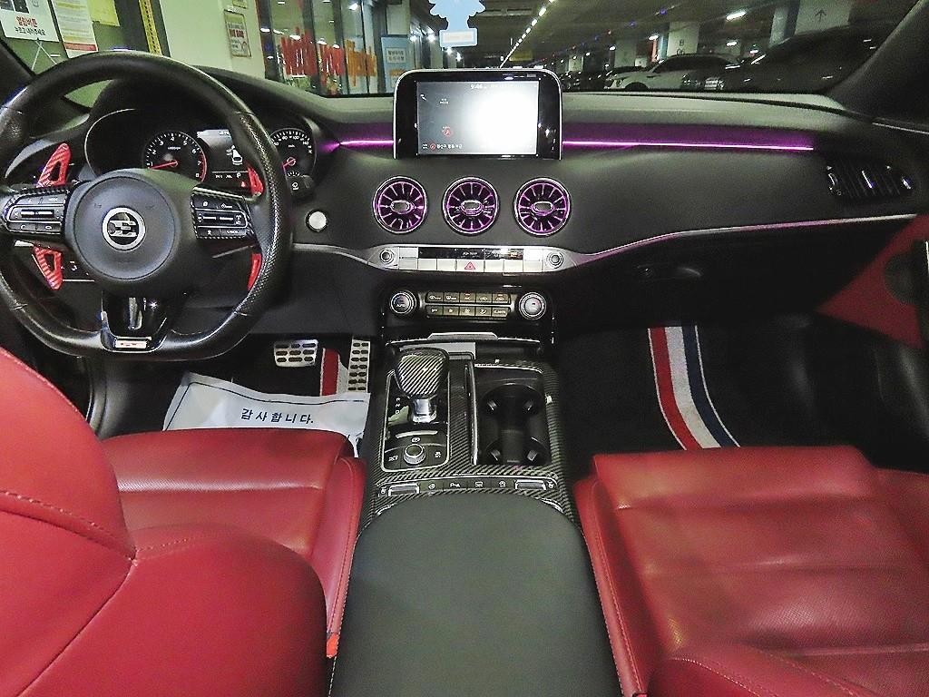 기아 스팅어 가솔린 3.3 터보 2WD GT 이미지 10