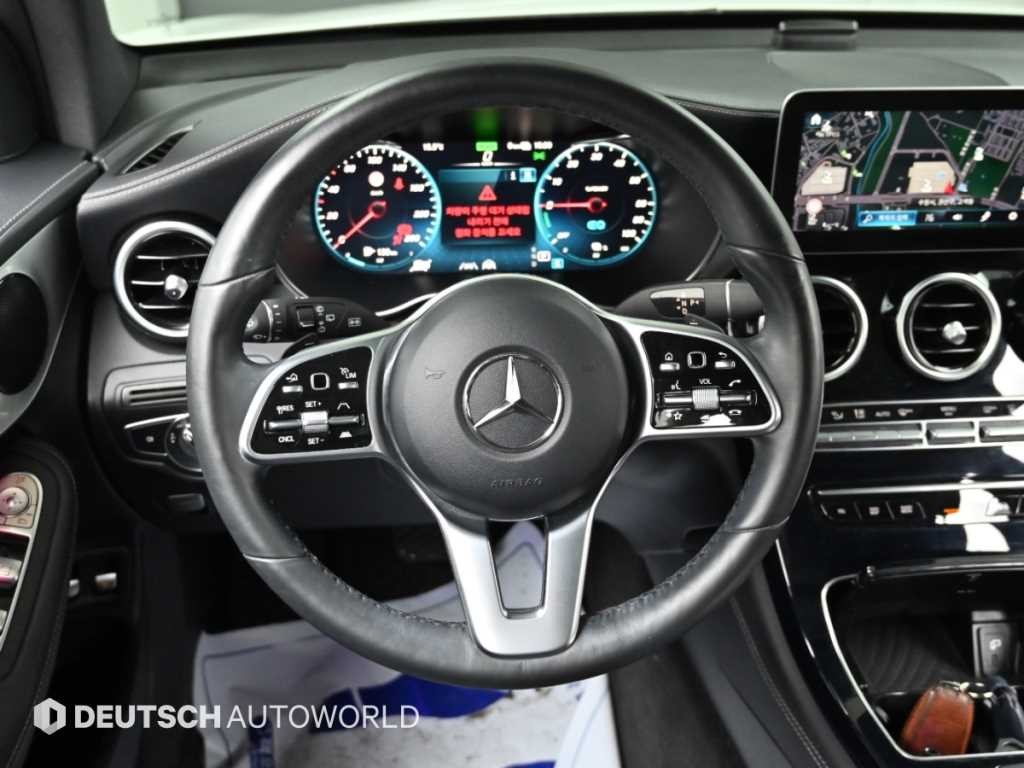 벤츠 GLC 클래스 GLC클래스 X253 GLC 300 e 4MATIC 이미지 13