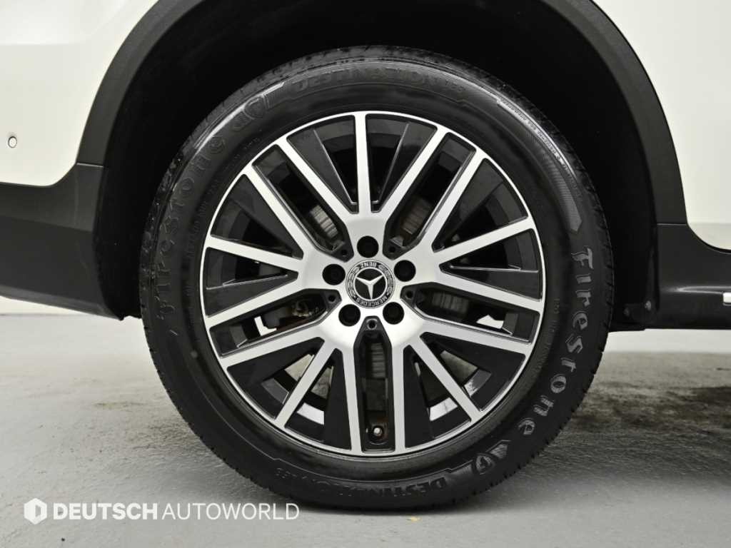 벤츠 GLC 클래스 GLC클래스 X253 GLC 300 e 4MATIC 이미지 5