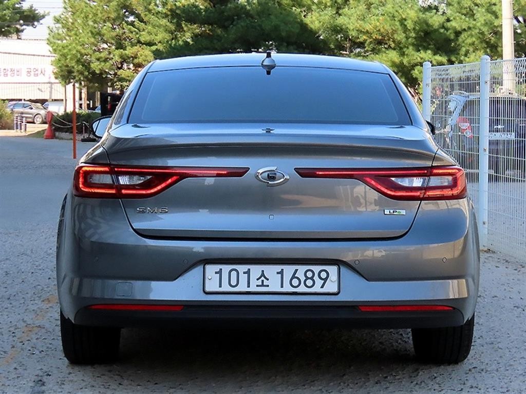 르노코리아(삼성) SM6 LPG 2.0 LPe SE 이미지 4