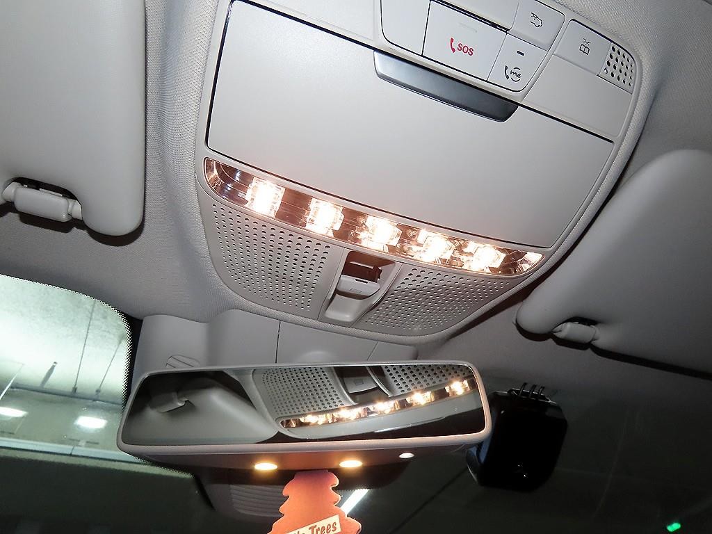 벤츠 E 클래스 E-클래스 W213 E300 4MATIC 익스클루시브 이미지 14