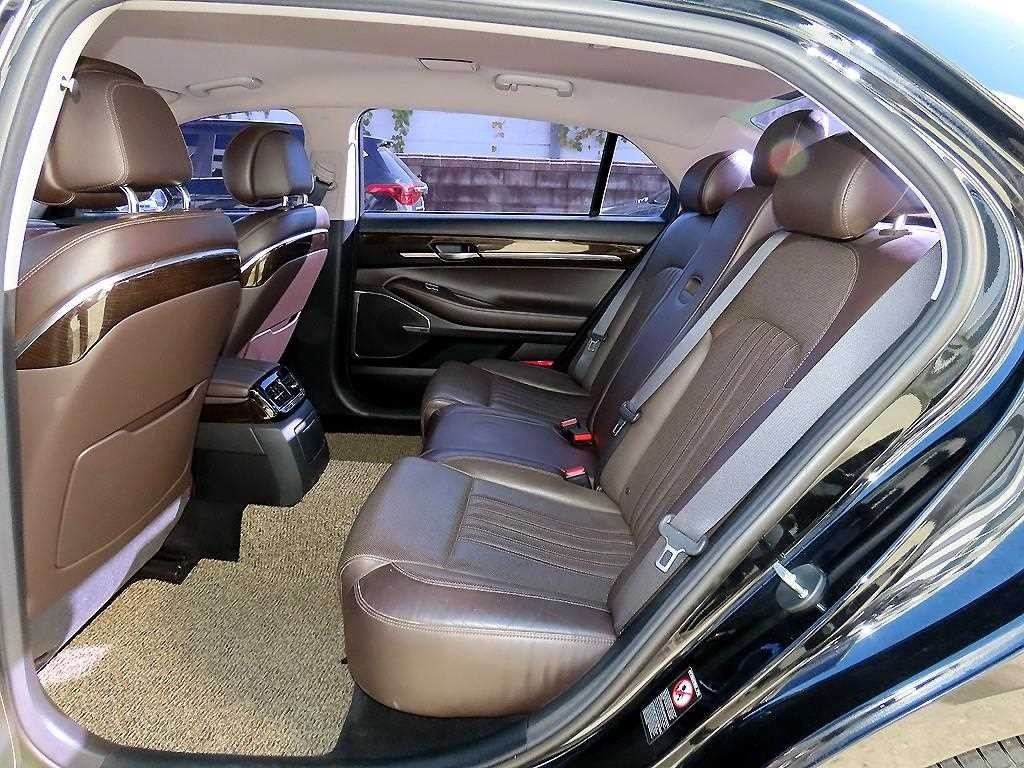 제네시스 EQ900 3.3 T-GDI AWD 럭셔리 이미지 6
