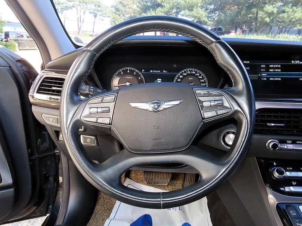 제네시스 EQ900 3.3 T-GDI AWD 럭셔리 이미지 8