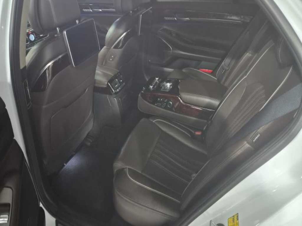 제네시스 EQ900 3.3 T-GDI AWD 프레스티지 이미지 7