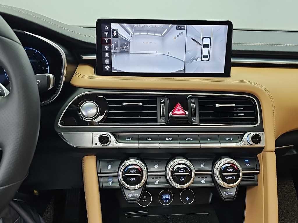 제네시스 G70 더 뉴 G70 가솔린 2.0T 4WD 이미지 10