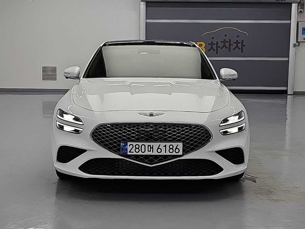 제네시스 G70 더 뉴 G70 가솔린 2.0T 4WD 이미지 2