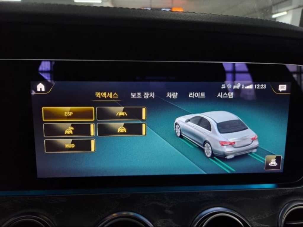 벤츠 E 클래스 E-클래스 W213 E350 4MATIC AMG LINE 이미지 8