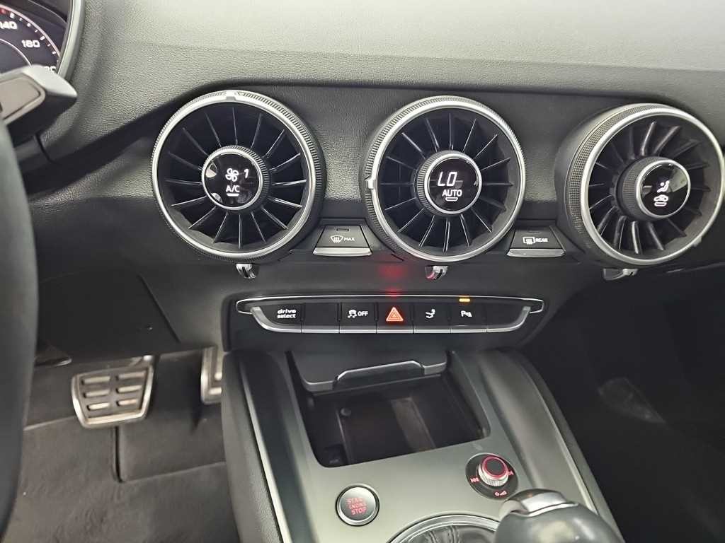 아우디 TT TT (8S) 쿠페 45 TFSI 콰트로 이미지 10