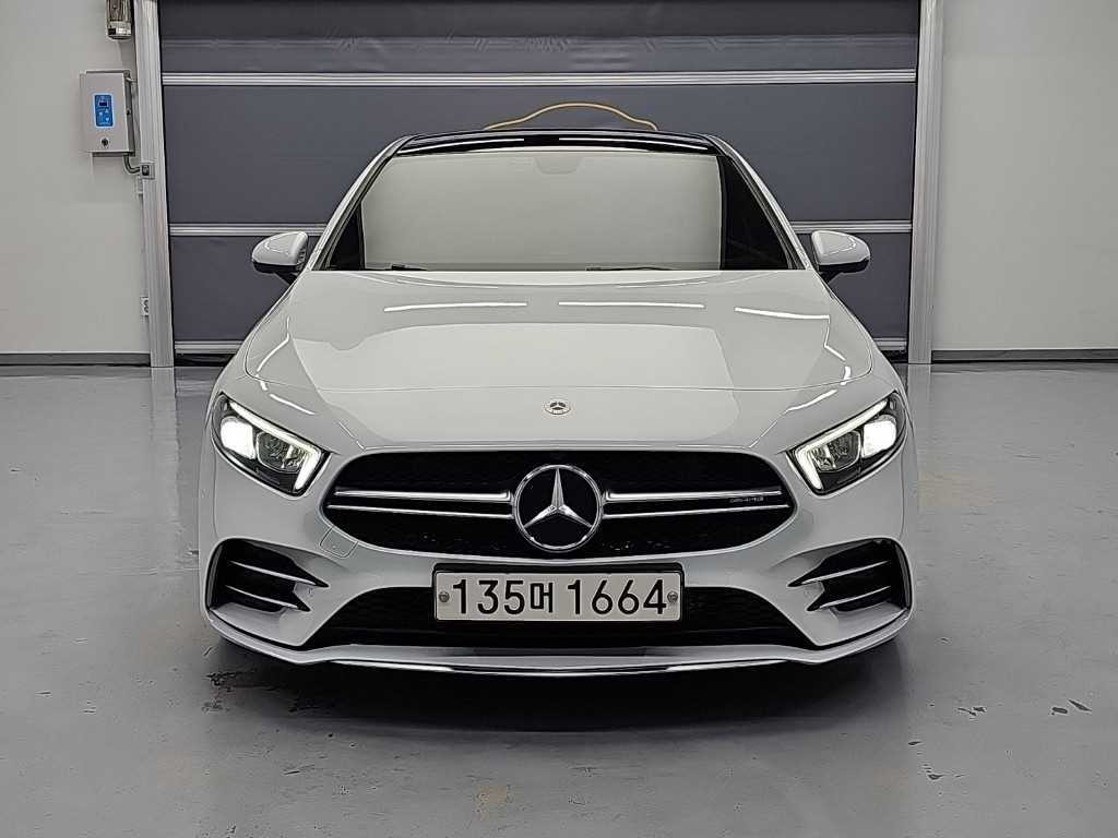 벤츠 A 클래스 A클래스 W177 AMG A35 4MATIC 세단 이미지 2