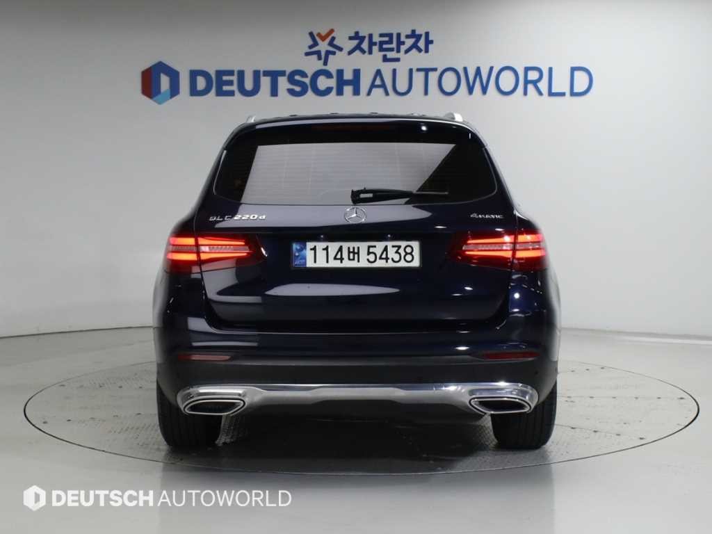 벤츠 GLC 클래스 GLC클래스 X253 GLC 220 d 4MATIC 이미지 4