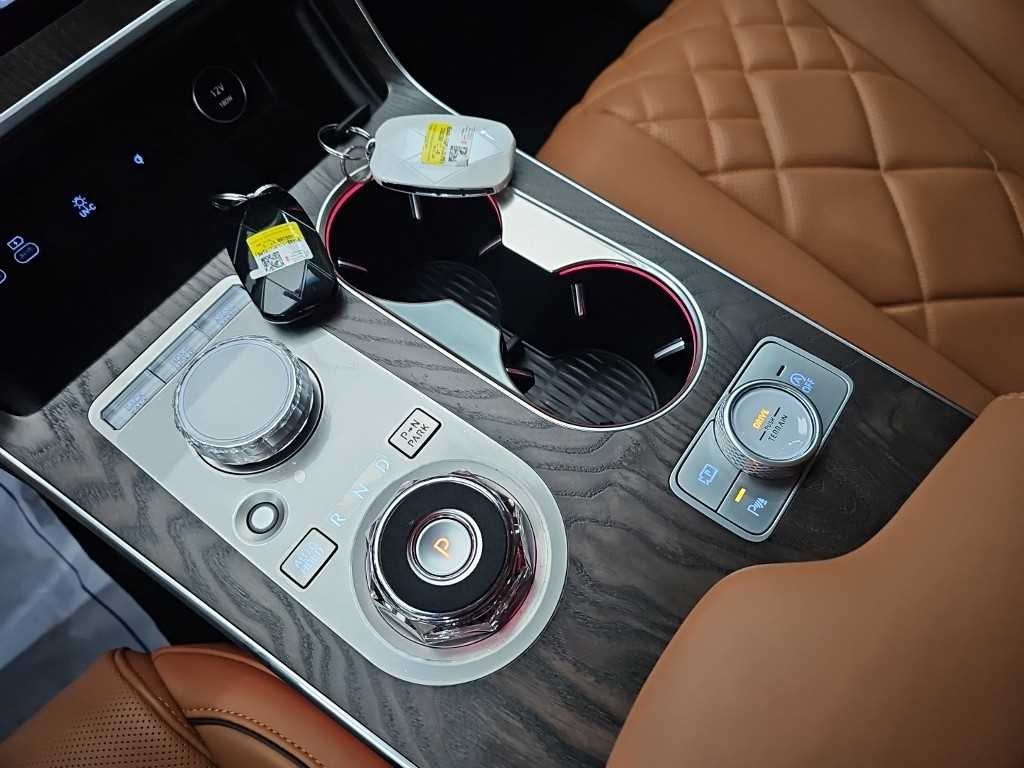 제네시스 GV80 가솔린 2.5T AWD 이미지 8
