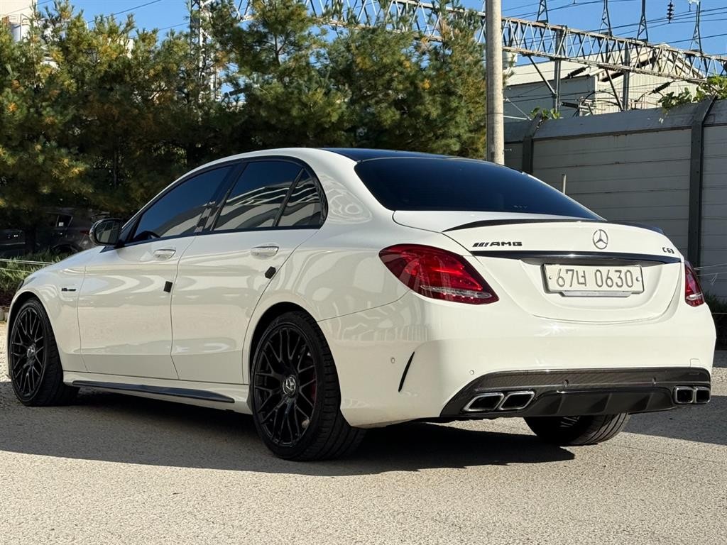 벤츠 C 클래스 C클래스 W205 C63 AMG 이미지 3