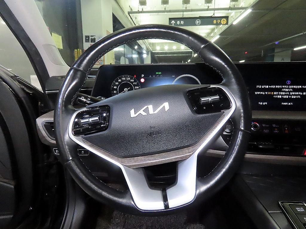 기아 K8 2.5 2WD 노블레스 이미지 8