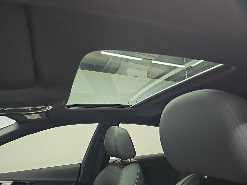 아우디 A5 A5 (F5) 40 TFSI 콰트로 프리미엄 스포트백 이미지 15