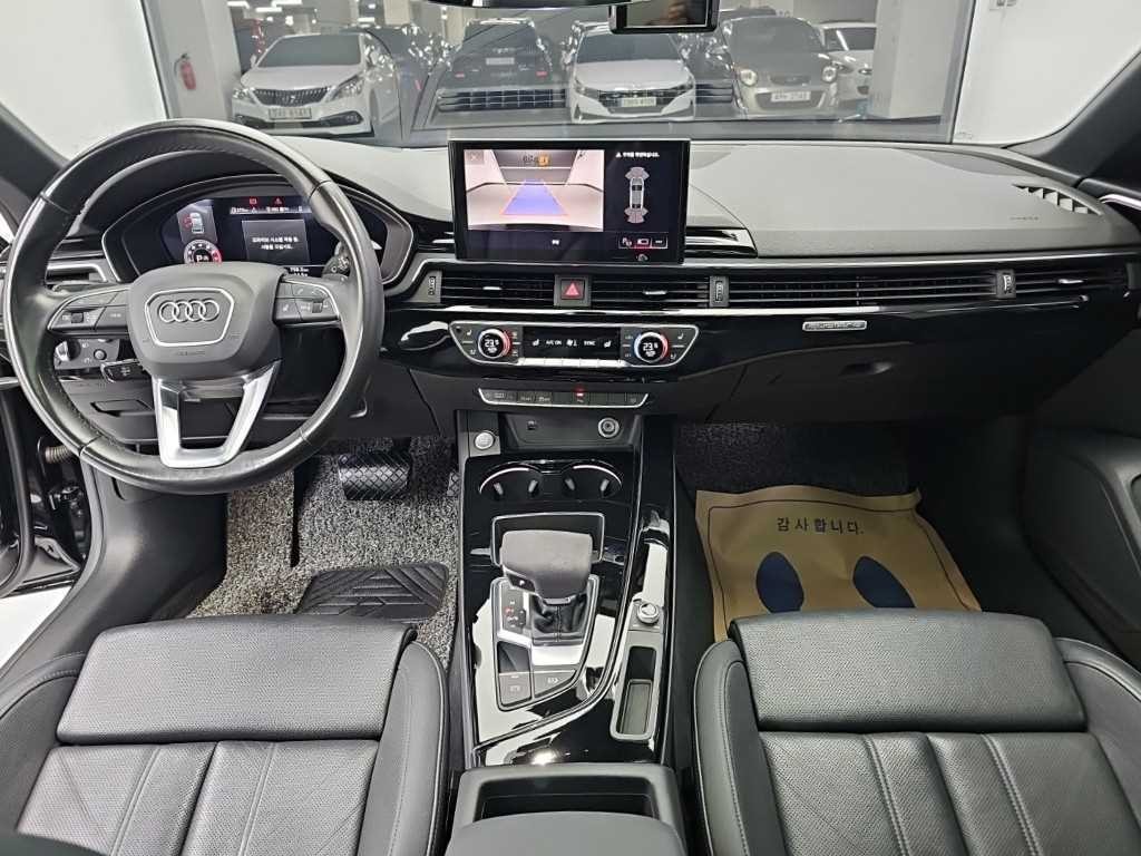아우디 A5 A5 (F5) 40 TFSI 콰트로 프리미엄 스포트백 이미지 7