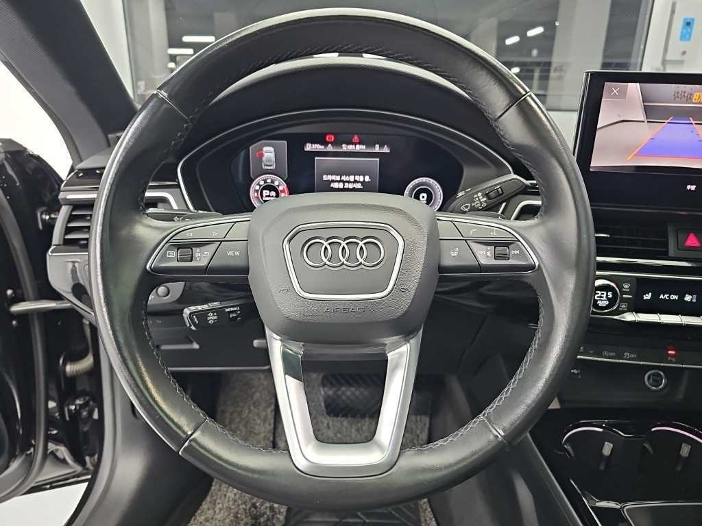 아우디 A5 A5 (F5) 40 TFSI 콰트로 프리미엄 스포트백 이미지 9