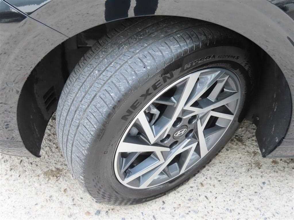 현대 그랜저 그랜저 (GN7) 가솔린 2.5 2WD 익스클루시브 이미지 19