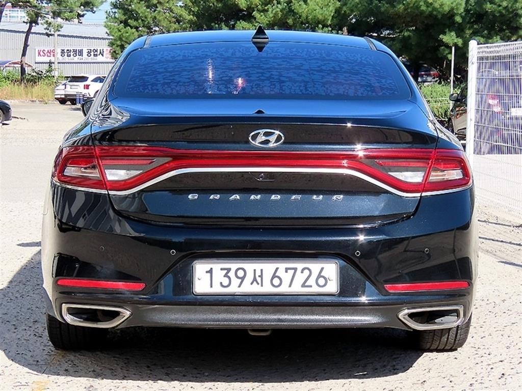 현대 그랜저 그랜저 IG 2.4 GDI 프리미엄 스페셜 이미지 4