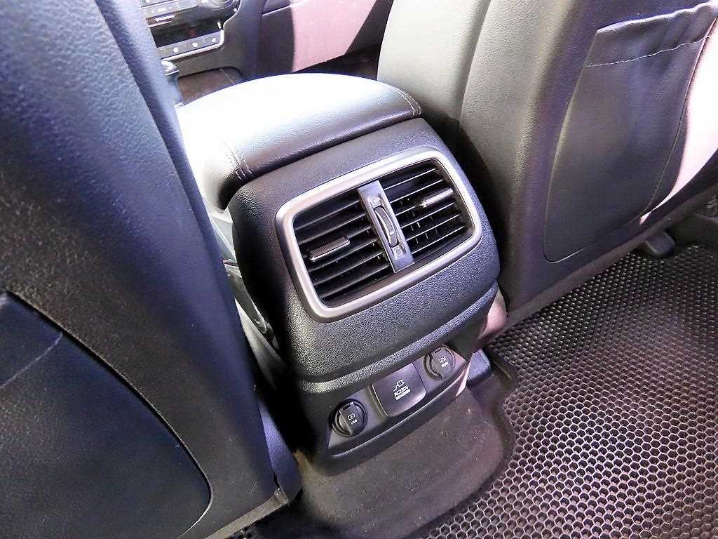 기아 쏘렌토 올 뉴 쏘렌토 디젤 2WD 2.0 노블레스 이미지 15