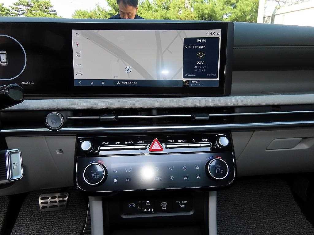 현대 투싼 더 뉴 투싼 하이브리드 (NX4) HEV 1.6 2WD 인스퍼레이션 이미지 12