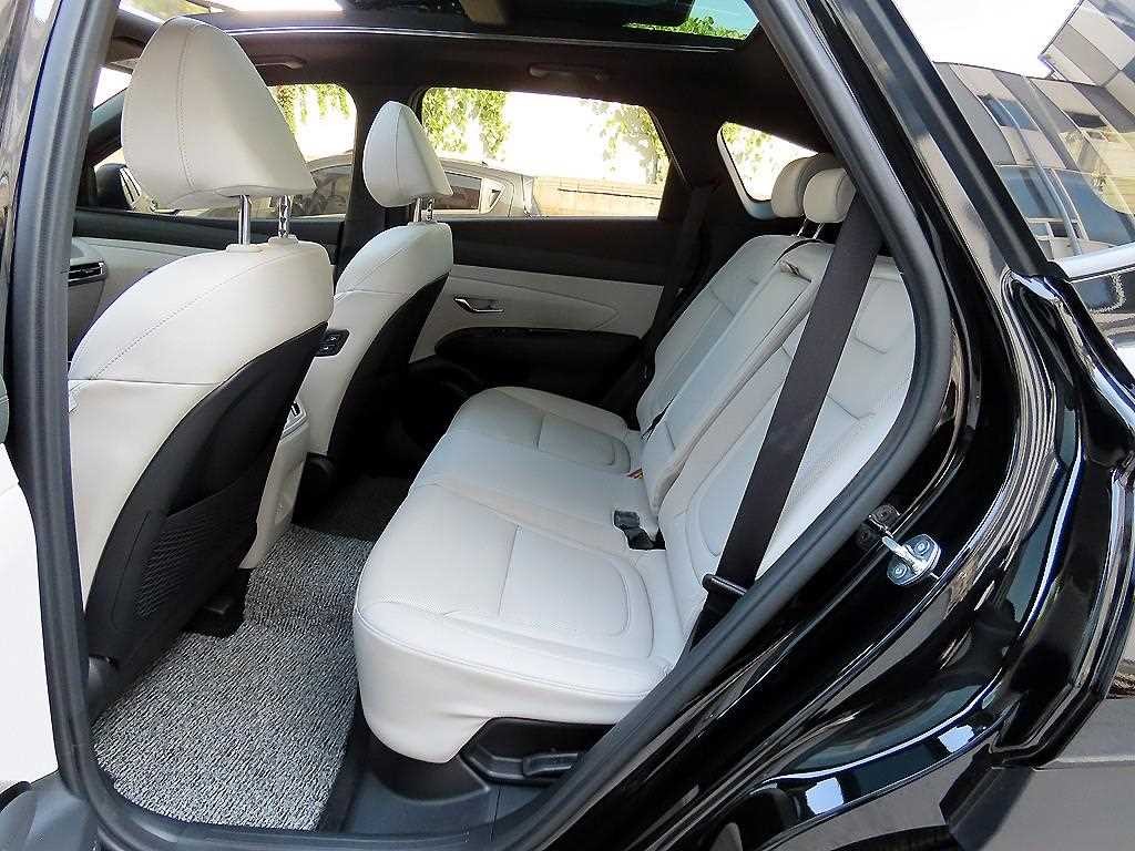 현대 투싼 더 뉴 투싼 하이브리드 (NX4) HEV 1.6 2WD 인스퍼레이션 이미지 6