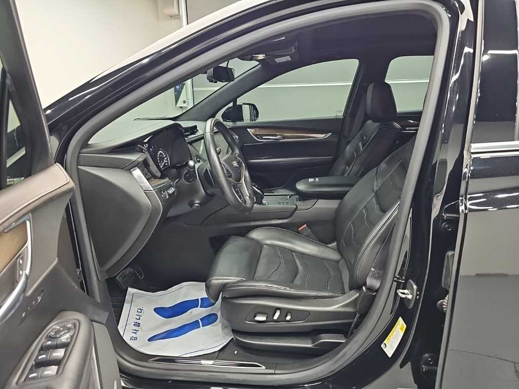 캐딜락 XT5 3.6 플래티넘 AWD 이미지 11